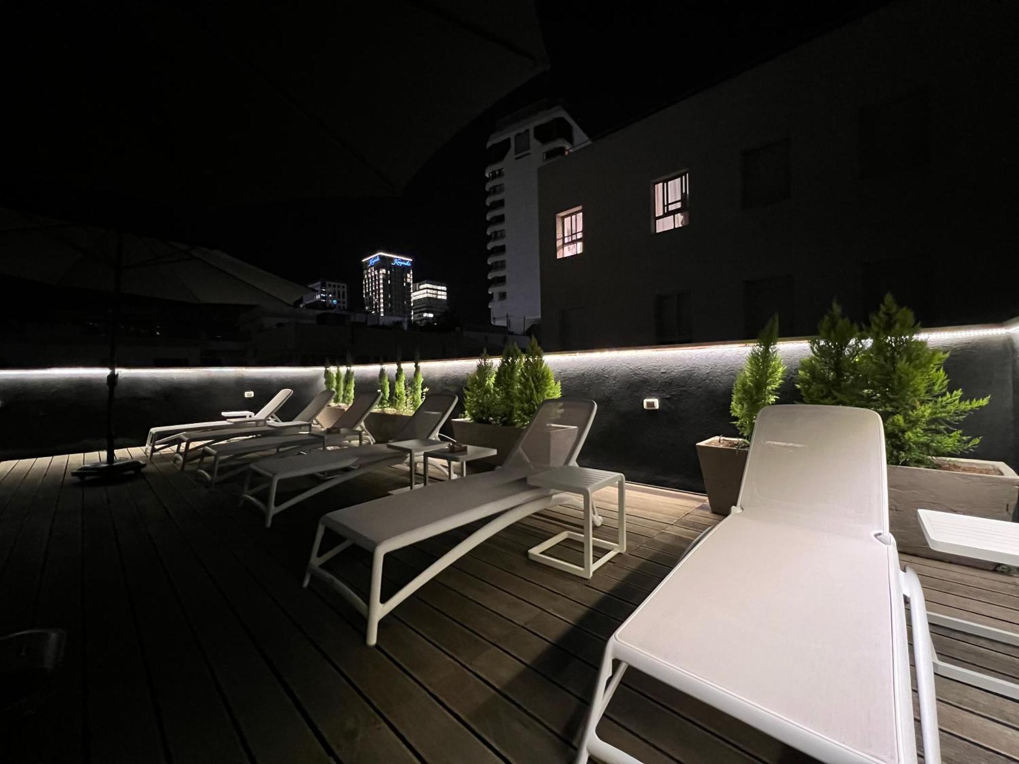 Beer Garden Hotel 텔아비브 외부 사진